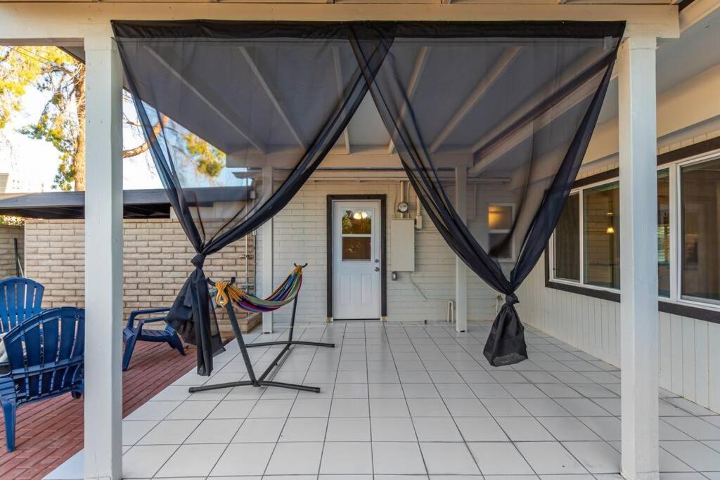 New Midtown Modern Studio With Backyard Phoenix Eksteriør billede